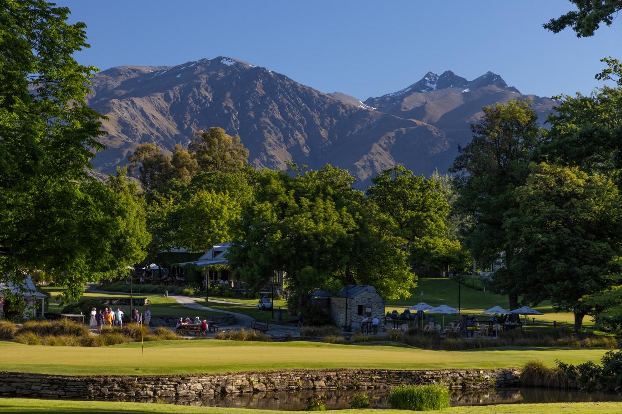 Millbrook Resort Arrowtown Exteriör bild